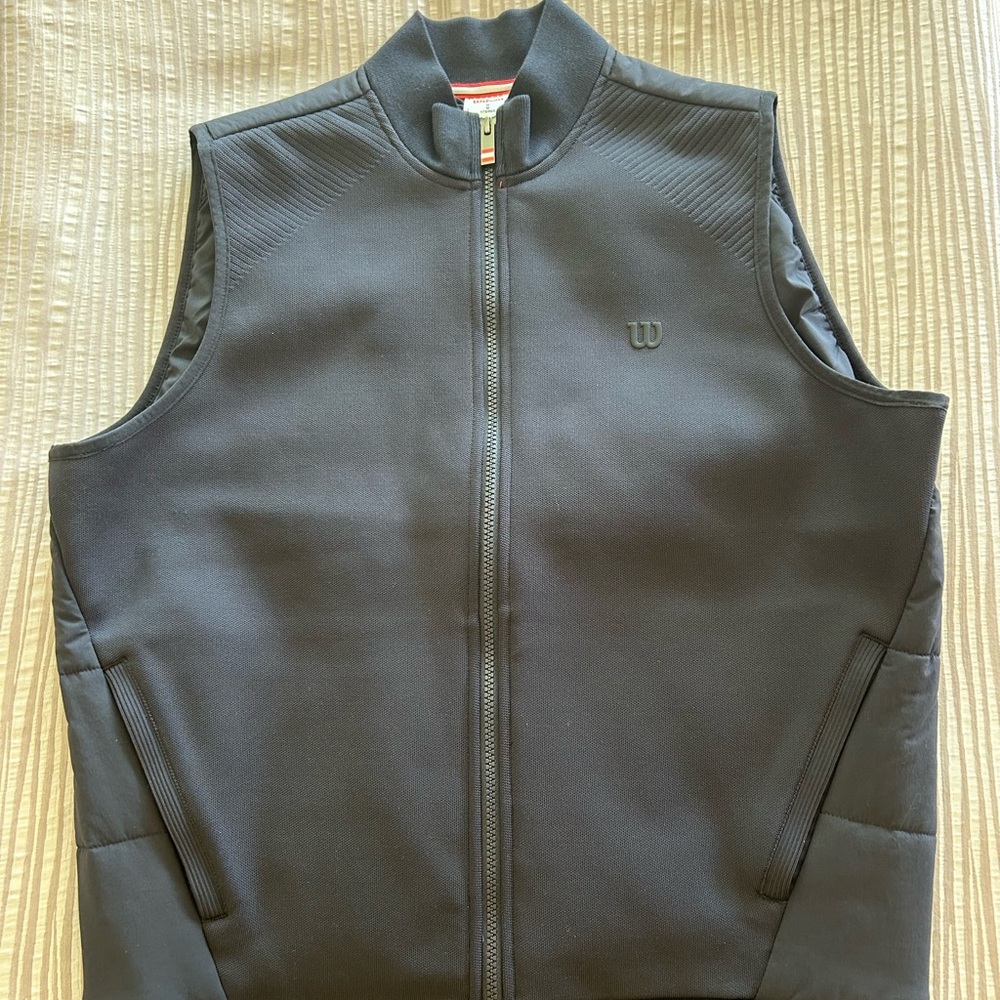 Wilson Men’s Clubhouse Insulated Vest - Navy - Medium NWT